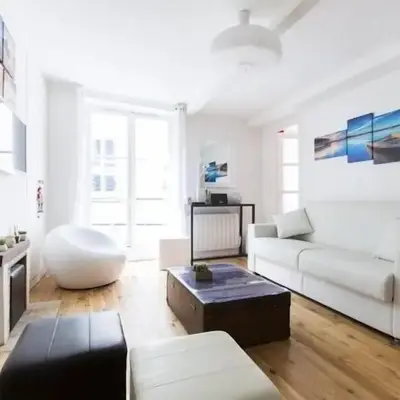 High Standing 2-Room Apartment in Latin Quarter Paris