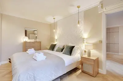 Un ou plusieurs lits dans un hébergement de l'établissement Charming apartment - 1BR-4P - Montmartre