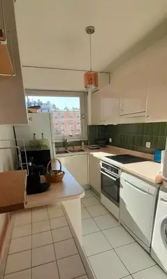 Cuisine ou kitchenette dans l'établissement Chez Sophie
