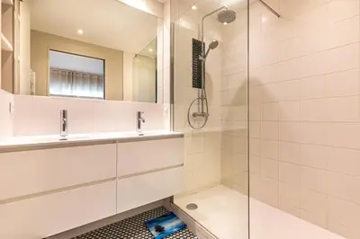Salle de bains dans l'établissement GuestReady - Appartement proche de Montparnasse