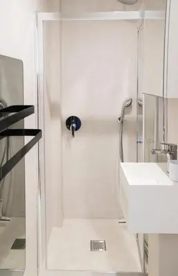 Salle de bains dans l'établissement Warm 18m ideal for couple in Paris