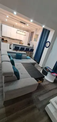 Coin salon dans l'établissement Appartement très lumineux porte de Saint-Cloud - F3 avec suite parentale