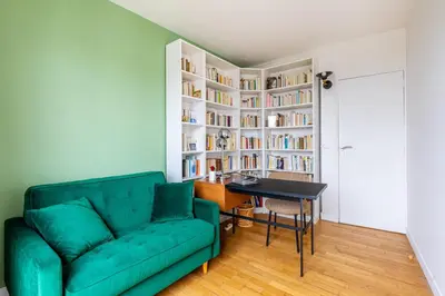 Coin salon dans l'établissement GuestReady - Contemporary Apt in the 20th Arr