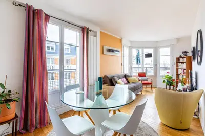 Coin salon dans l'établissement GuestReady - Contemporary Apt in the 20th Arr