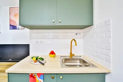 Cuisine ou kitchenette dans l'établissement WS Hôtel de Ville - Beaubourg
