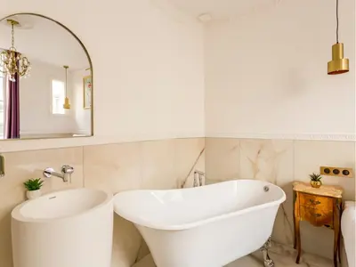 Salle de bains dans l'établissement Merveil - Luxury Suite -ChampsElysees- Florentin I