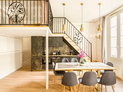 Coin salon dans l'établissement Merveil - Luxury Suite -ChampsElysees- Florentin I