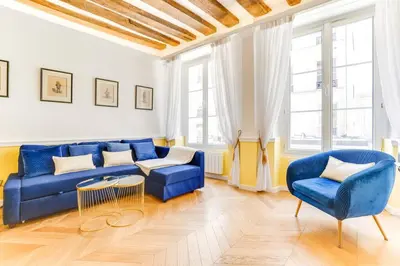 Coin salon dans l'établissement Suite Montorgueil - Hyper Centre Paris - Chatelet 3min