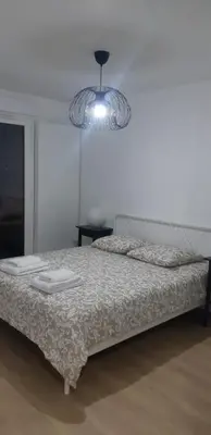 Un ou plusieurs lits dans un hébergement de l'établissement La Terrasse - big apartment & terrace 80m2 - metro 17 min from Paris