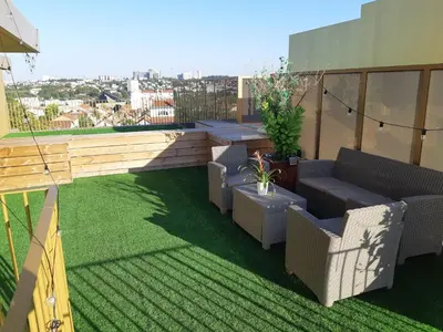 Balcon ou terrasse dans l'établissement La Terrasse - big apartment & terrace 80m2 - metro 17 min from Paris