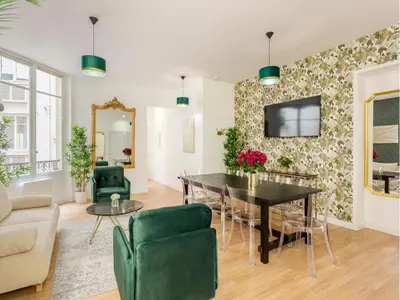 Coin salon dans l'établissement Merveil - Family Suite - Marais - Martin III
