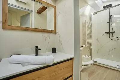Salle de bains dans l'établissement Residence Center of Paris by Studio prestige