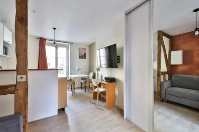 Coin salon dans l'établissement 31.Studio 2Pers#Sèvres-Lecourbe#Necker
