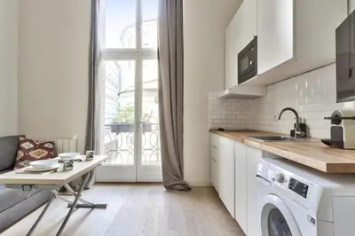 Cuisine ou kitchenette dans l'établissement Studio Vivienne - Welkeys