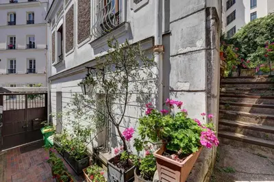 Jardin de l'établissement Montmartre Stylish and bright 3BD with terrace