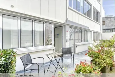 Balcon ou terrasse dans l'établissement Montmartre Cozy and bright 1BD with terrace