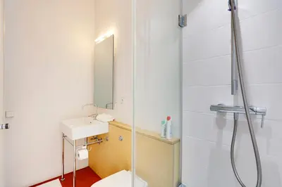 Salle de bains dans l'établissement le plumassier du roi