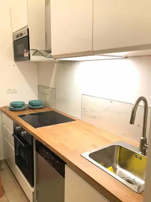 Cuisine ou kitchenette dans l'établissement High Value up to 4pp apt La Defense & Champs Elysees