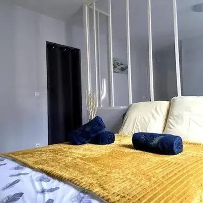 Apartment in the heart of Chinatown