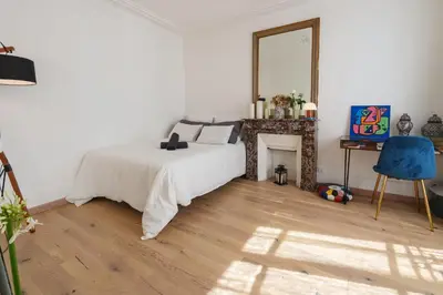 Plan de l'établissement Le Marais cosy-comfy appartment