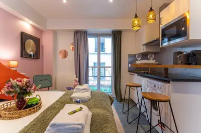 Cuisine ou kitchenette dans l'établissement Cosy studio - 2P - Center of Paris