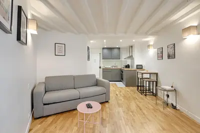 Cuisine ou kitchenette dans l'établissement Seine - Best localisation - Bail mobilité