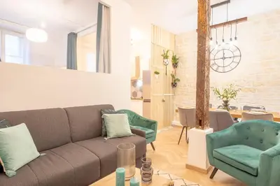 Coin salon dans l'établissement Bohemian Flat - Lovely Marais