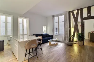 Coin salon dans l'établissement APPARTEMENT PARIS - LOUVRE & RIVOLI