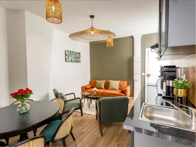 Cuisine ou kitchenette dans l'établissement Merveil - Family Suite - Opera - Caumartin II