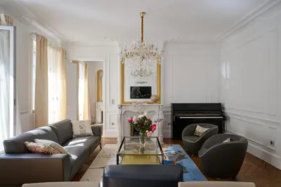 Coin salon dans l'établissement Luxury Royal Suite, 118 square meters, notre dame, 3 bedrooms