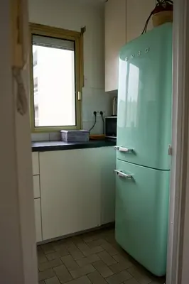 Cuisine ou kitchenette dans l'établissement Entiry apartment, Private rooms in Paris