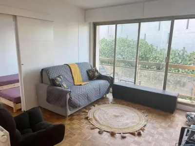 Coin salon dans l'établissement Entiry apartment, Private rooms in Paris