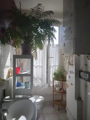 Salle de bains dans l'établissement PARIS centre 30m2- cuisine-Métro Glacière