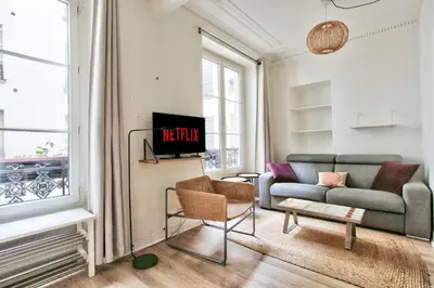 Plan de l'établissement Appartement Quartier Hotel de Ville Free Netflix