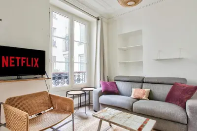 Plan de l'établissement Appartement Quartier Hotel de Ville Free Netflix