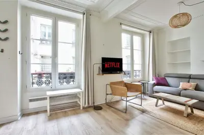 Plan de l'établissement Appartement Quartier Hotel de Ville Free Netflix