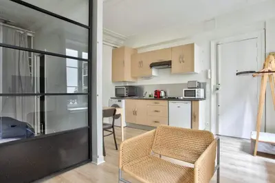 Plan de l'établissement Appartement Quartier Hotel de Ville Free Netflix