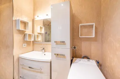 Salle de bains dans l'établissement GuestReady - Clear Sunshine near Panthéon