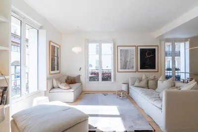 Coin salon dans l'établissement Veeve - Alabaster Bright