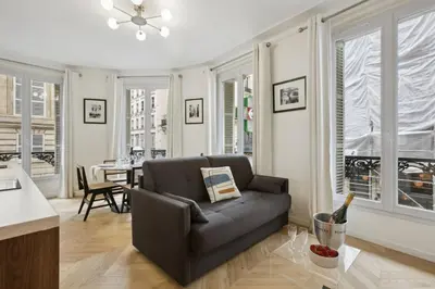 Coin salon dans l'établissement 268 Suite Ville - Superb apartment in Paris