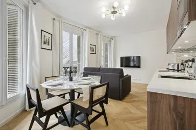 Télévision ou salle de divertissement dans l'établissement 268 Suite Ville - Superb apartment in Paris