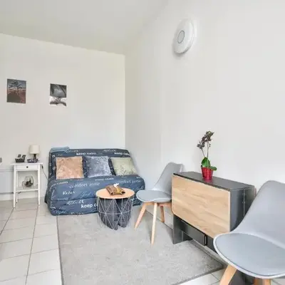 Magnificent studio near Paris