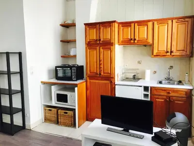 Cuisine ou kitchenette dans l'établissement Studio Oberkampf