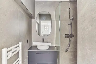 Salle de bains dans l'établissement Apartment Loft Père Lachaise by Studio prestige