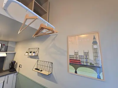 Cuisine ou kitchenette dans l'établissement 2G- Studio tout équipé avec cuisine proche Paris