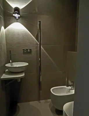 Salle de bains dans l'établissement Air conditioning Paris central stylish apartment