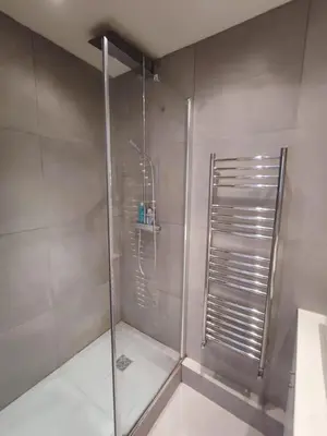 Salle de bains dans l'établissement Air conditioning Paris central stylish apartment