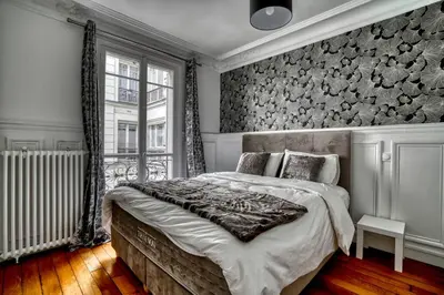 Un ou plusieurs lits dans un hébergement de l'établissement [65m2]Luxury 2 bdr - Eiffel Tower