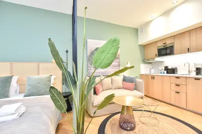 Cuisine ou kitchenette dans l'établissement Cosy apartment - 1BR-3P - Rue du Bac
