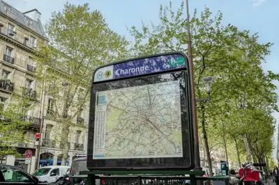 Plan de l'établissement Studio Rénové au Pied du Métro